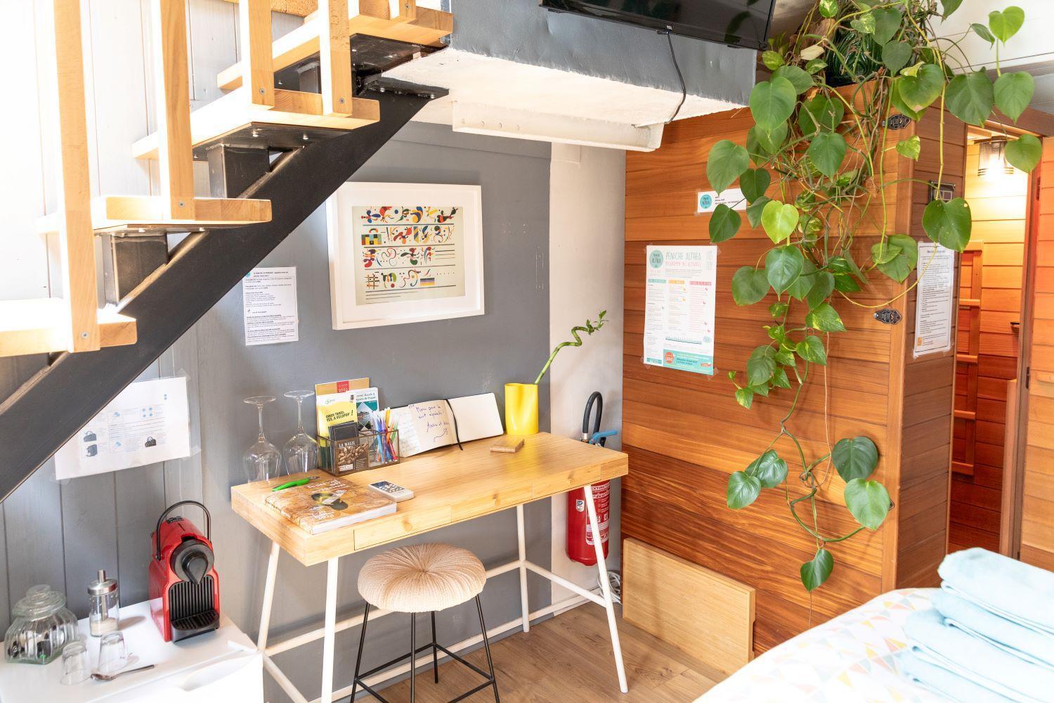 Peniche Althea Bed & Breakfast Авиньон Екстериор снимка